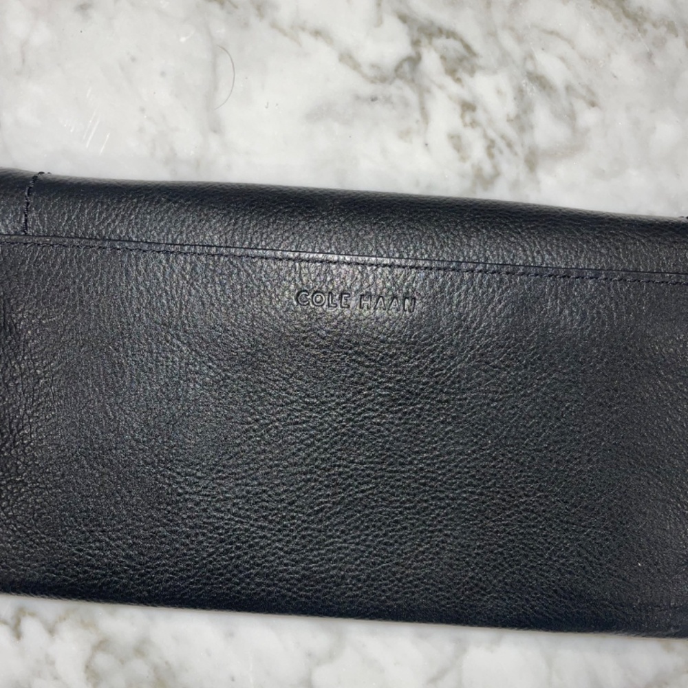 Cole Haan - Picture 4 of 4